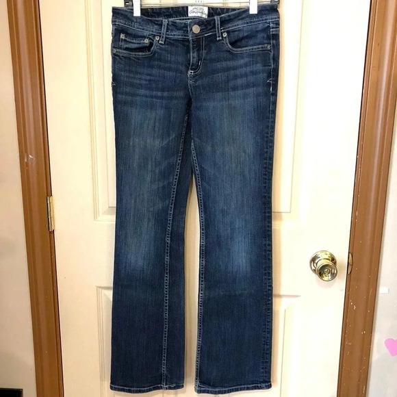 Aeropostale Bootcut Women Jeans Size 5/6 Regular - Picture 1 of 8